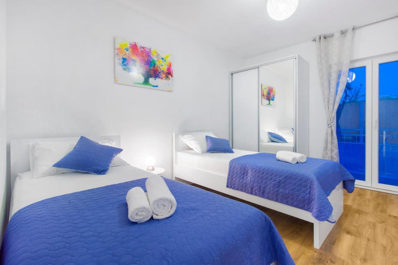 Villa Antonia With Heated Pool Dograde Εξωτερικό φωτογραφία