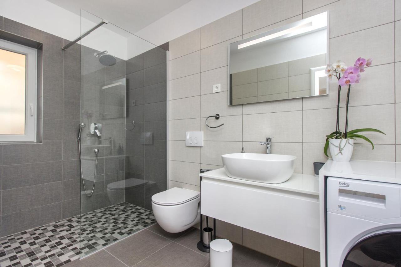 Villa Antonia With Heated Pool Dograde Εξωτερικό φωτογραφία