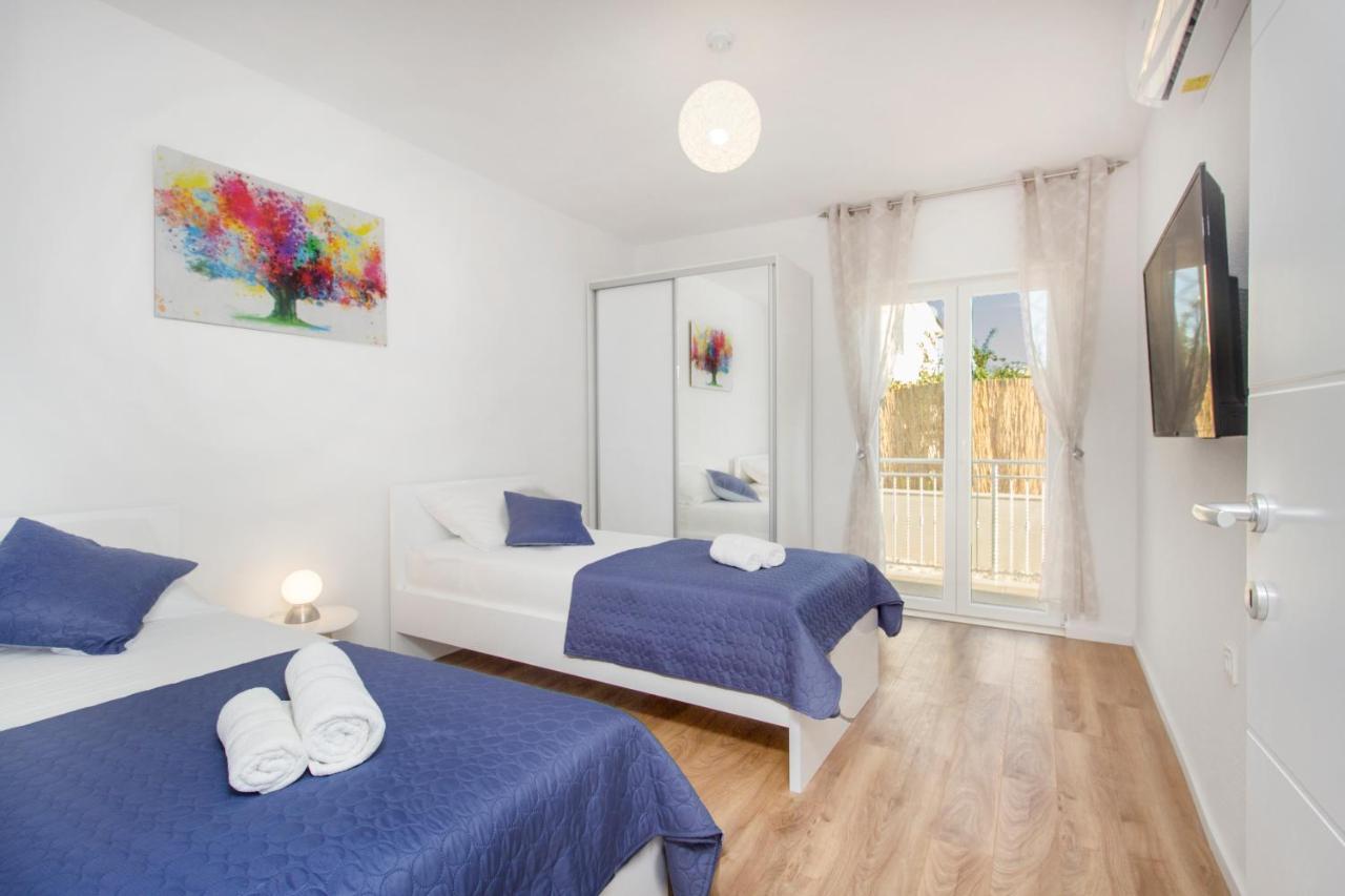 Villa Antonia With Heated Pool Dograde Εξωτερικό φωτογραφία
