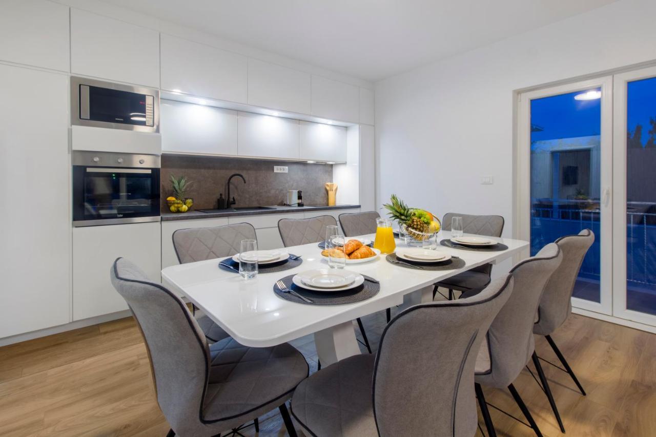 Villa Antonia With Heated Pool Dograde Εξωτερικό φωτογραφία