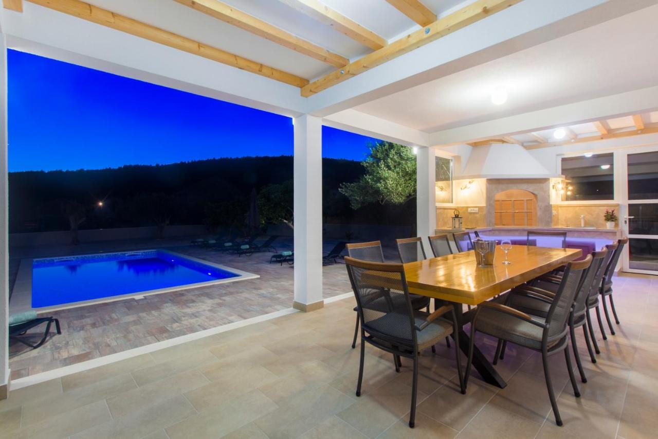 Villa Antonia With Heated Pool Dograde Εξωτερικό φωτογραφία