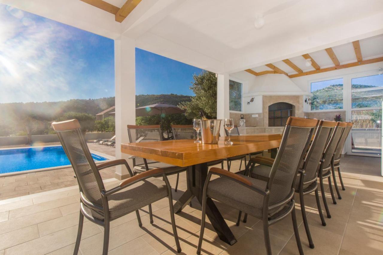 Villa Antonia With Heated Pool Dograde Εξωτερικό φωτογραφία